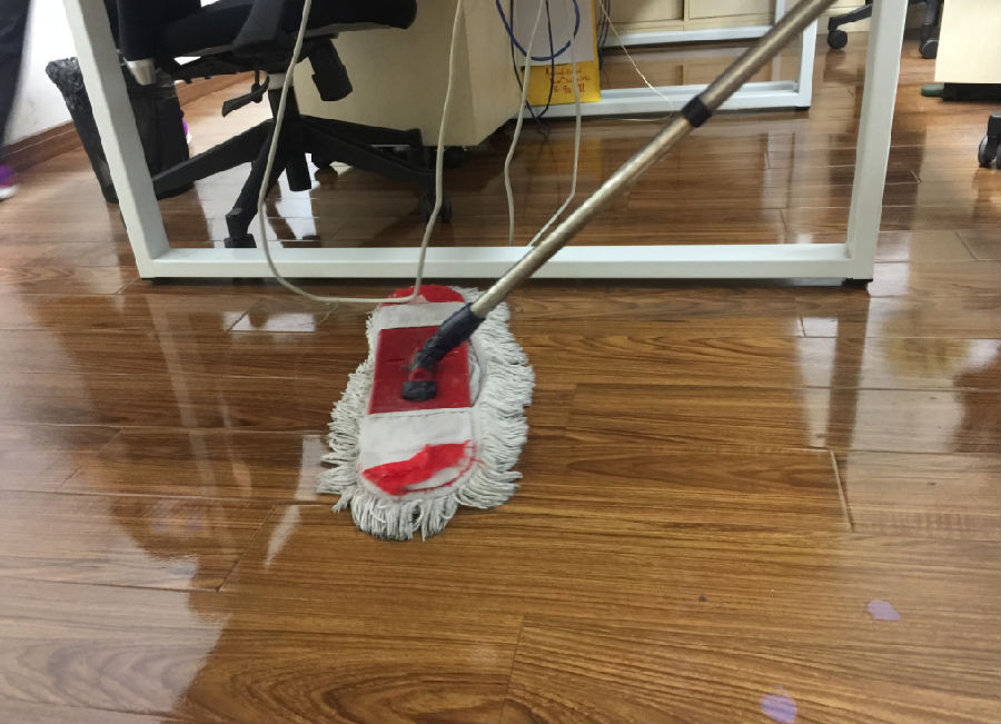 美姑县木地板保洁案例